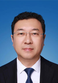 郭杰 半岛官网入口网页版登录  副院长、党委委员