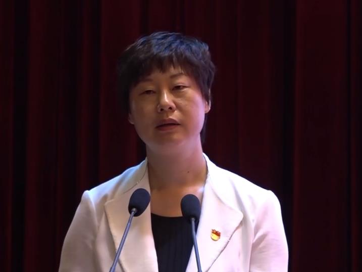 【视频】第十一届中原智库论坛 睢县县委书记吴海燕作大会报告:《打造中原鞋都,助推县域经济高质量发展》